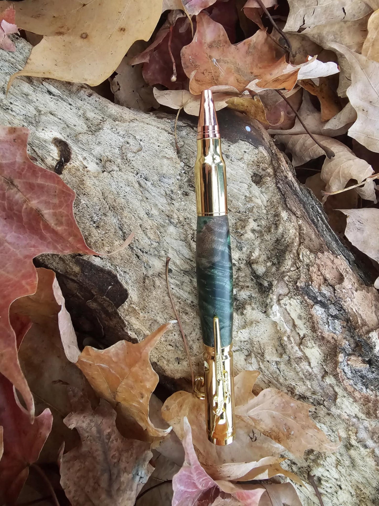 {⭐⭐⭐⭐⭐} Flash Sale - Hand-Crafted Green Bolt Action Pen - 1 IN STOCK!