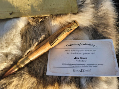 John wayne pen with the certificate of authenticity.